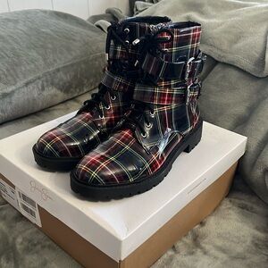 Jessica Simpson ankle boots blue/red plaid size 10M